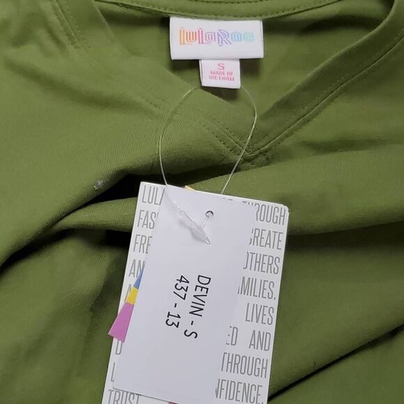LulaRoe Small Devon Green Top, NWT - Picture 6 of 8
